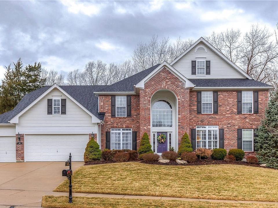 1st image of 1619 Whispering Hollow Ct