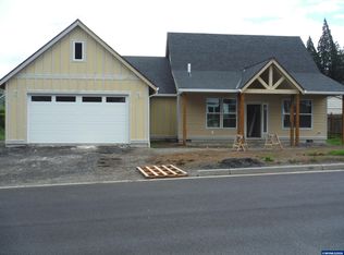 212 NE Broadway, Sublimity, OR 97385