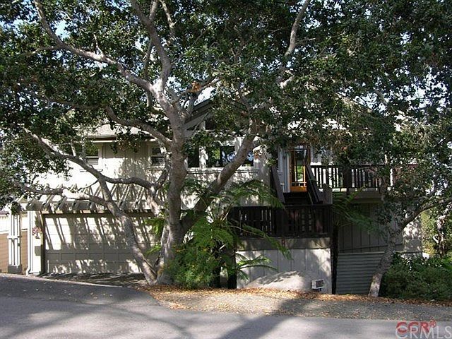 2nd image of 2085 Richard Ave