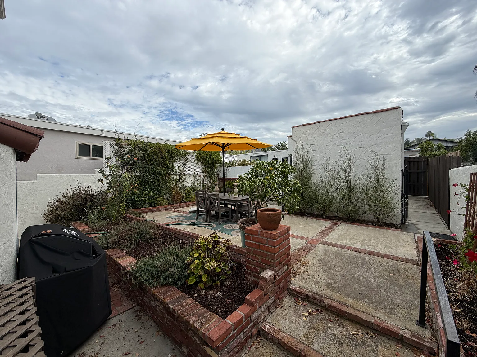 4 bed, 2.5 bath, 1471 sqft, $12,750 — Photo 4