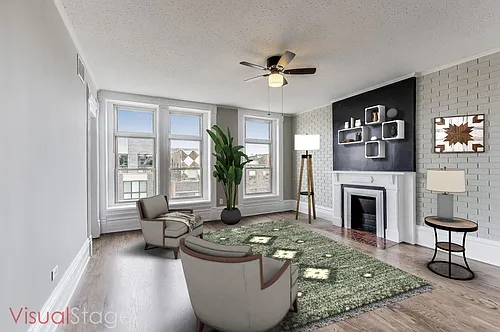 1429 W Grand Ave Photo 1