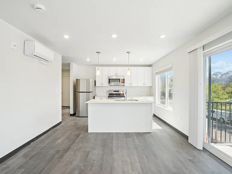 302 N South St #302-1326-500 — Photo 33