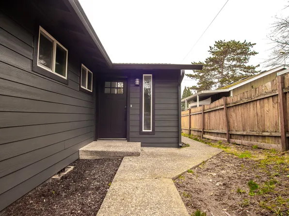 3505 M St #A, Vancouver, WA 98663