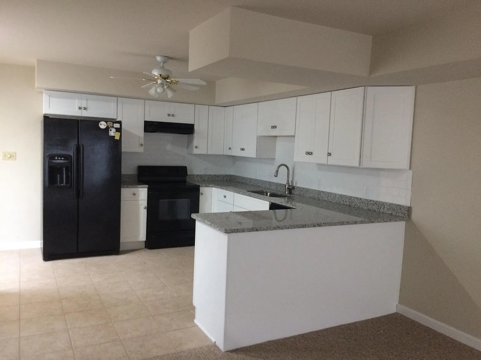 425 E Packer Ave — Photo 2