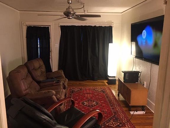 3rd image of 1912 1st St APT 2