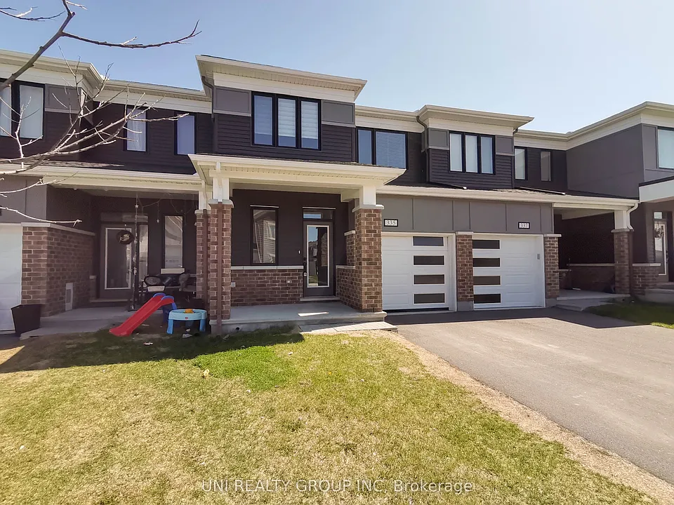 335 Aphelion Cres