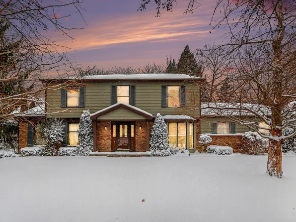 230 Aldersgate Dr, Portage, MI 49024