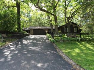 4555 Lenore Ln, Eagan, MN 55122