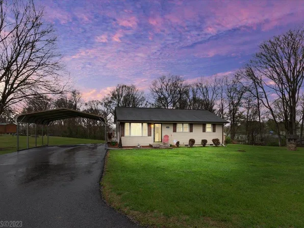 5235 Colonial Dr, Dublin, VA 24084