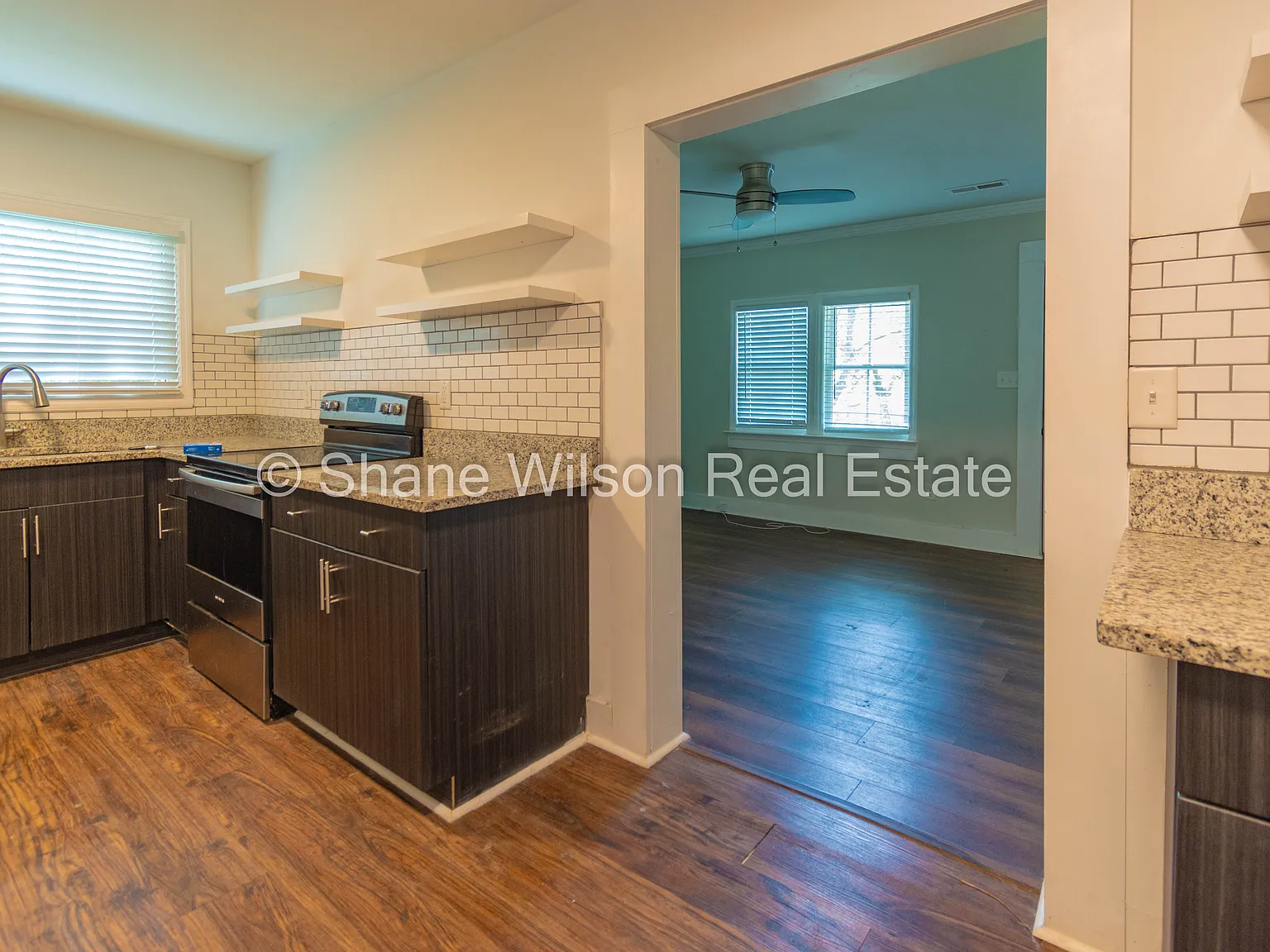 2 bed, 899 sqft, $1,325 — Photo 3