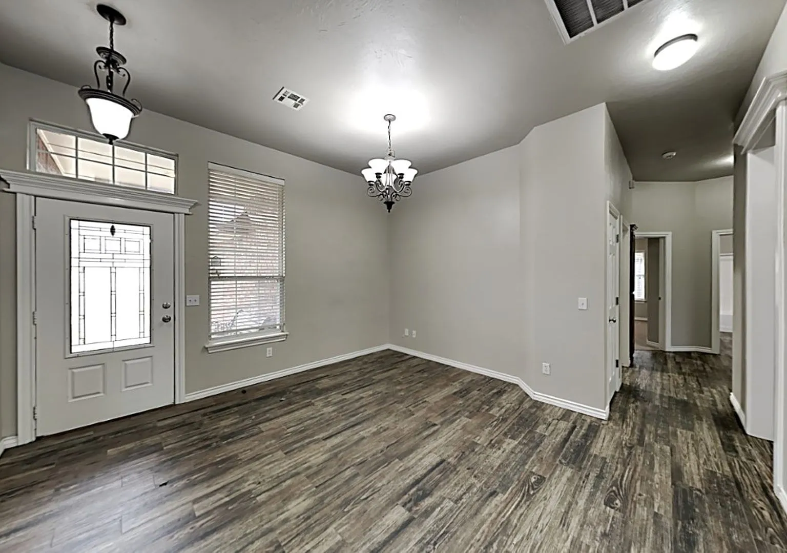 Spacious 3 Bedroom 2 Bathroom Home in Piedmont Schools — Photo 4