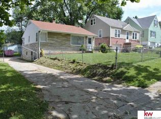 6034 Decatur St, Omaha, NE 68104