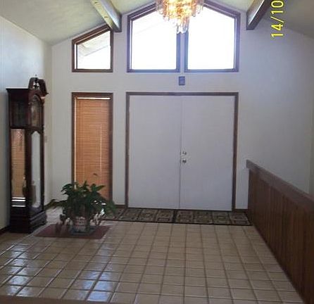 5th image of 126 Jasper Ln