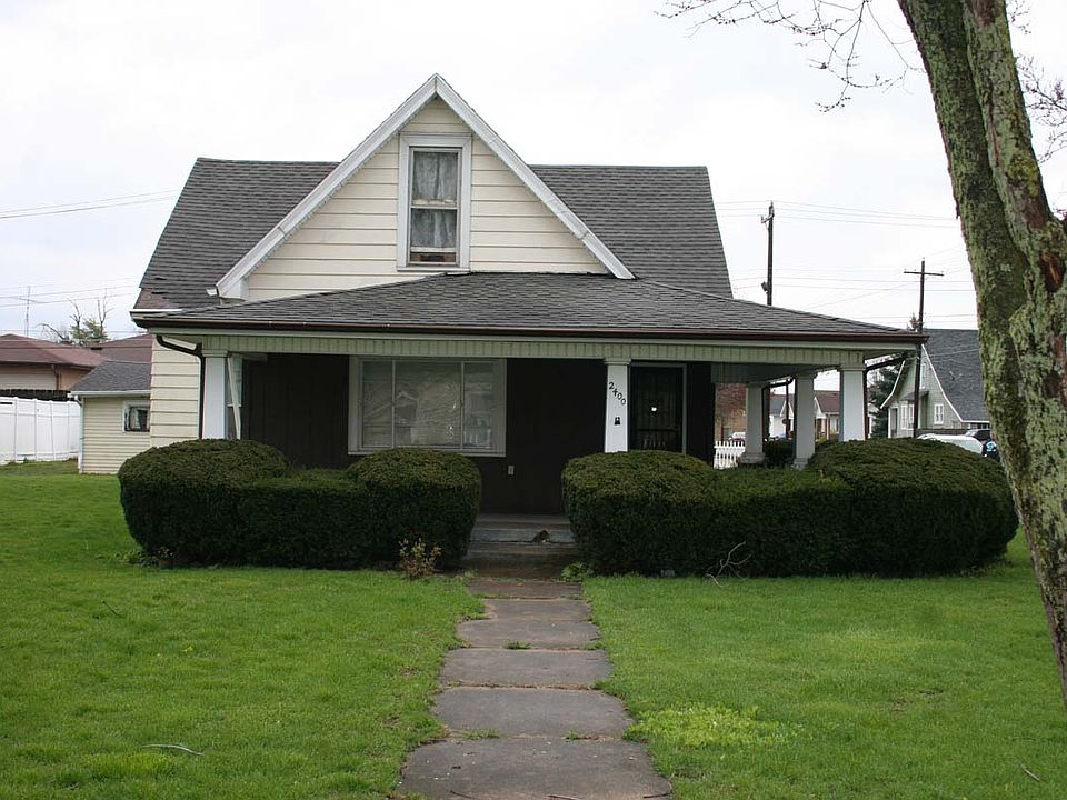 1st image of 2400 N Grand Ave