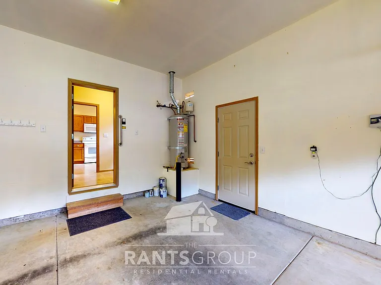 8242 Bainbridge Loop NE — Photo 25