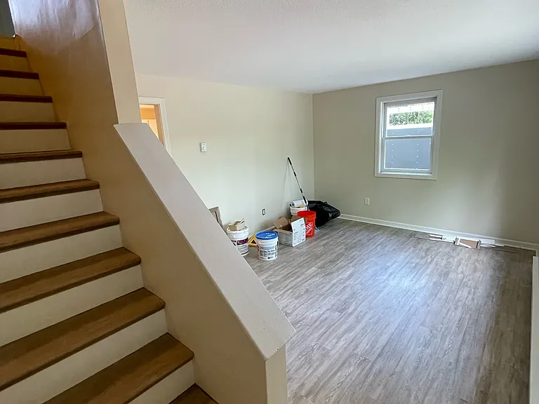 395 Wilbraham St #B — Photo 4
