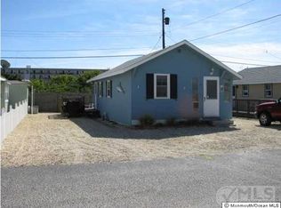13 Colony Rd, Seaside Heights, NJ 08751