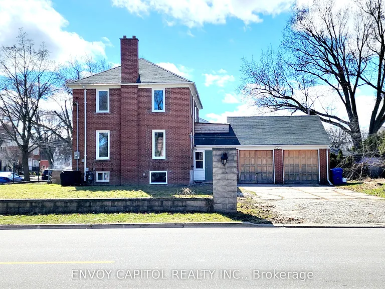 84 Macdonald Ave — Photo 2