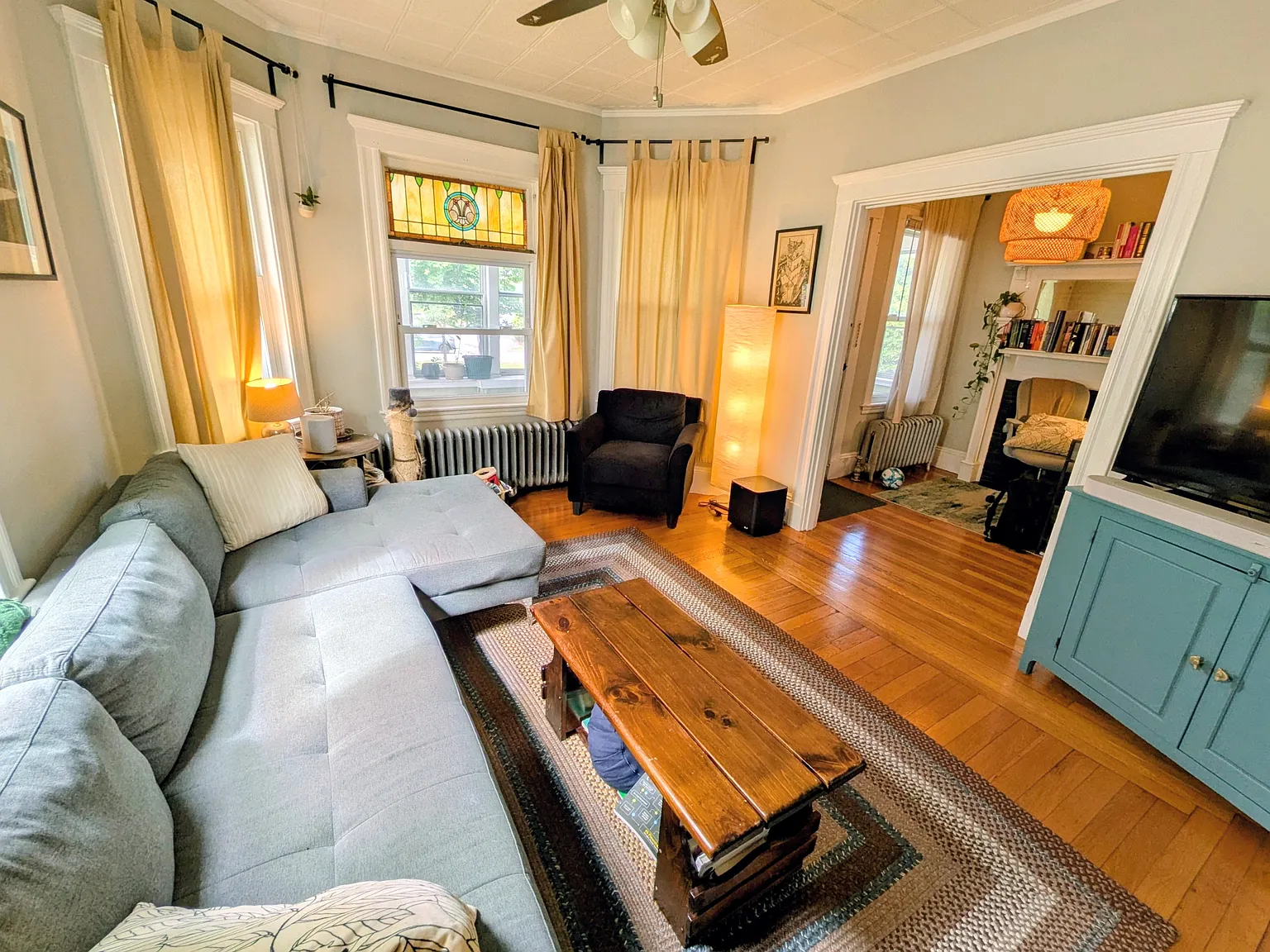 2 bed, 1100 sqft, $2,800 — Photo 2