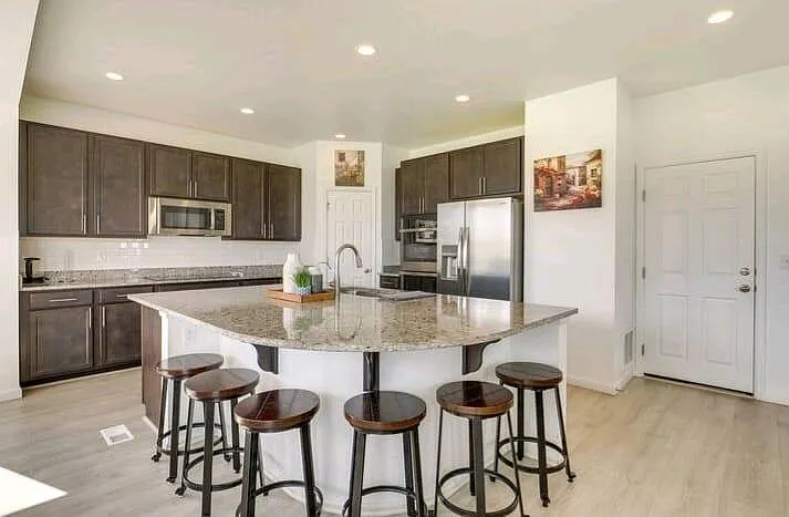 198 E Allister Ct #4 — Photo 3