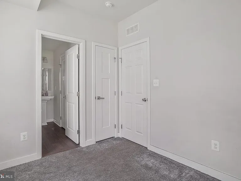 8100 Miner St — Photo 8