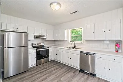 2919 Conner Dr — Photo 11