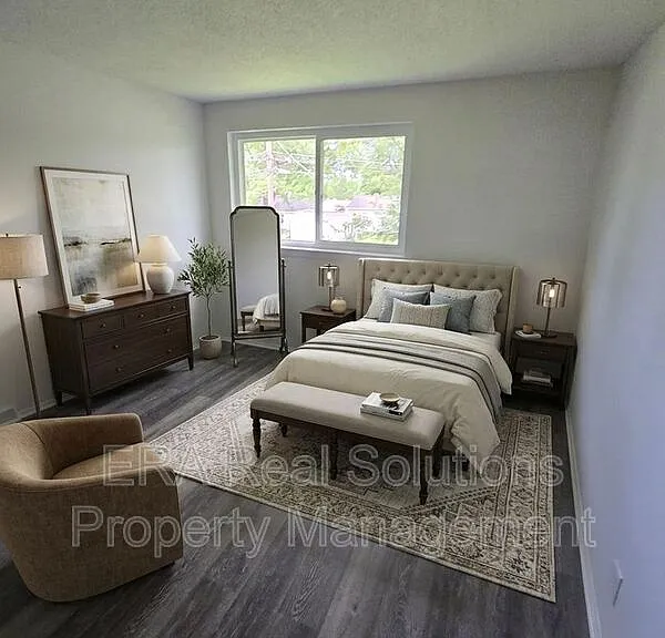 2564 Maybury Rd — Photo 2