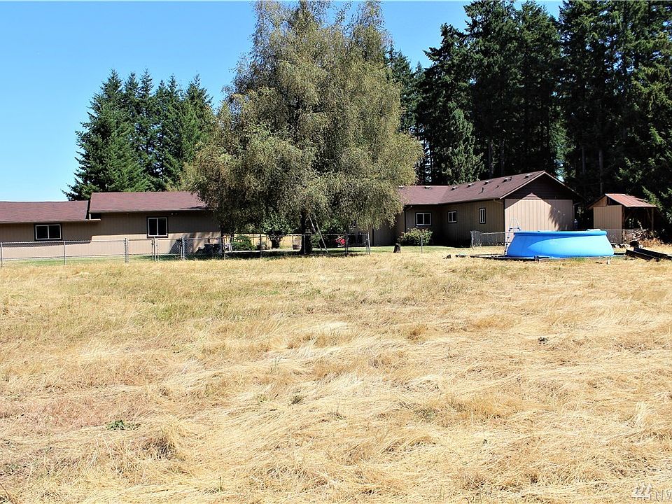 1st image of 2719 204th St E