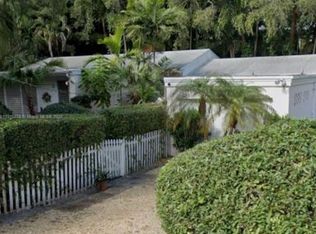 4215 Justison Ct, Miami, FL 33133