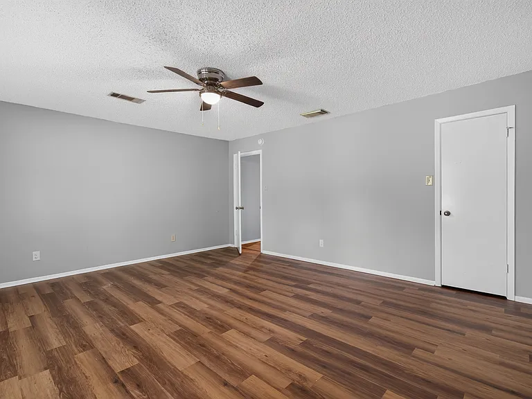 3824 Forsyth Park — Photo 6