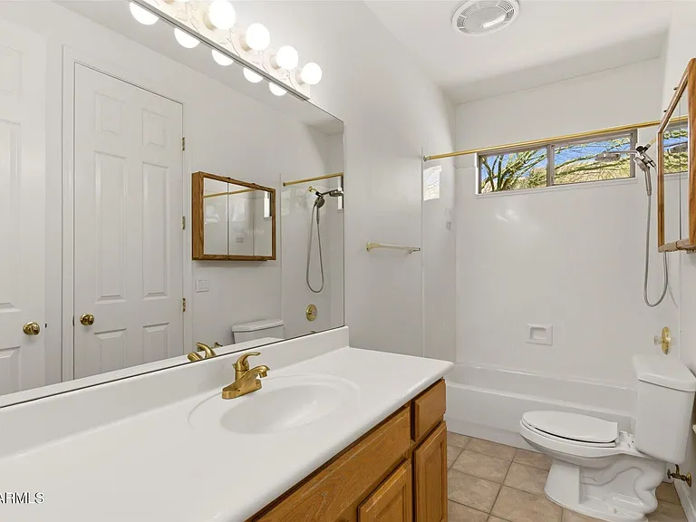 9331 E Mark Ln — Photo 22