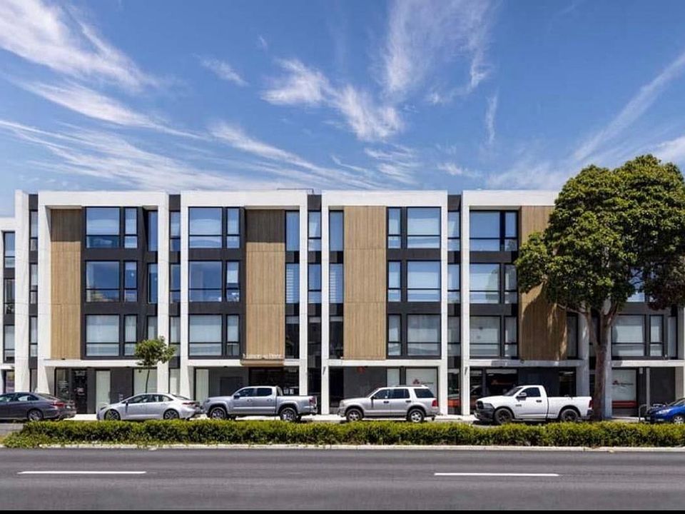 1st image of 2448 Lombard St #211