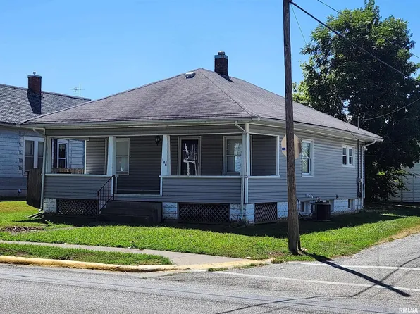 108 W Parker St, Pinckneyville, IL 62274