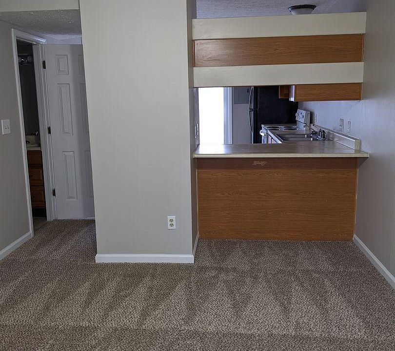 1st image of 1622 S Curry Pike #1672