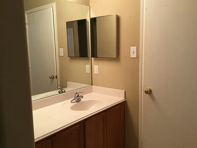 19318 Cypress Peak Ln — Photo 7
