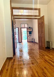 Rented by Apple Exclusive Realty Inc