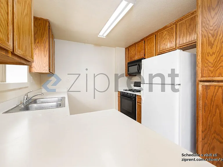 399 G St #A — Photo 6