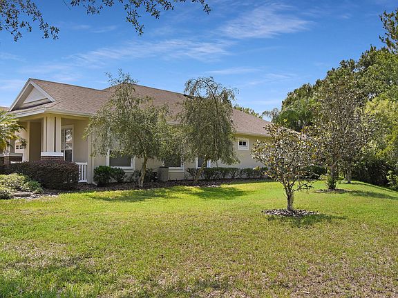 4th image of 8122 Hampton Lake Dr