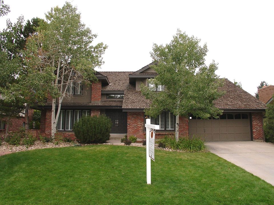 Fabulous 2-Story Traditional Home