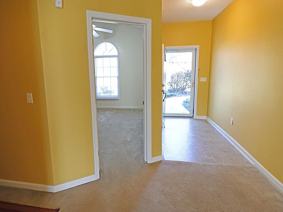 4th image of 121 Sunnydale Dr