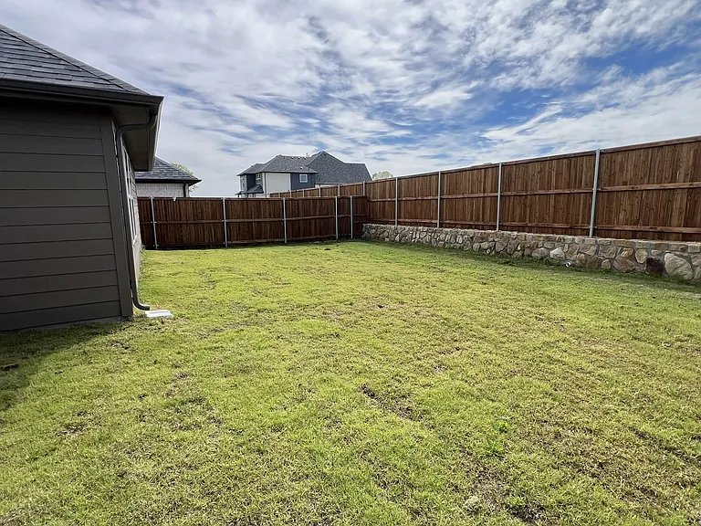 708 Palazzo Pl — Photo 21