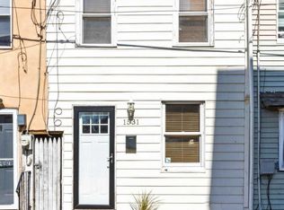 1531 Earl St, Philadelphia, PA 19125