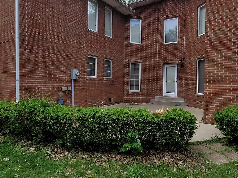 80 Ridgecrest Ct — Photo 26