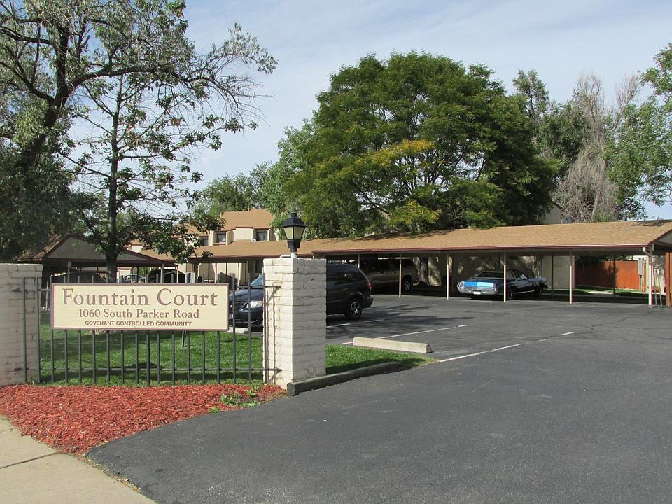 Fountain Court