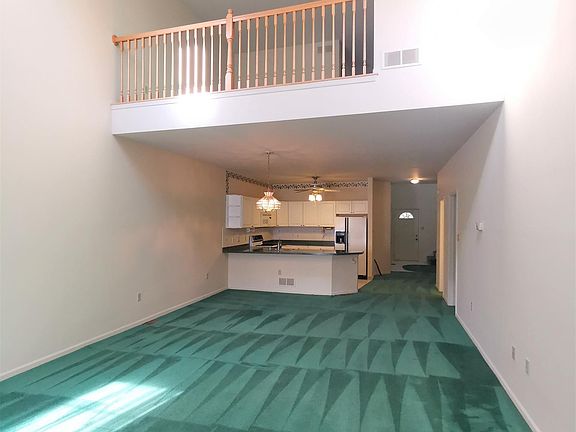 3rd image of 1 Degas Cir