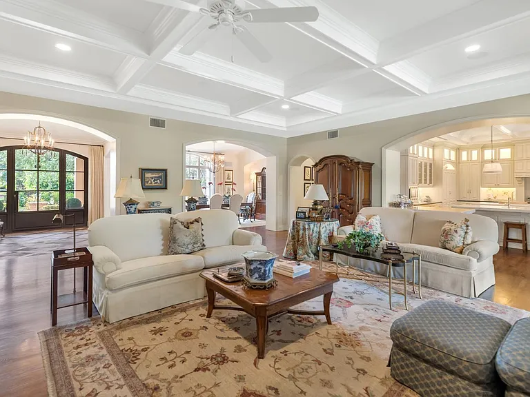 6248 E Montecito Ave — Photo 11