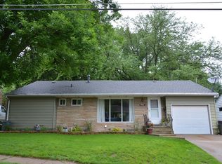 6211 Forest Ave, Des Moines, IA 50311