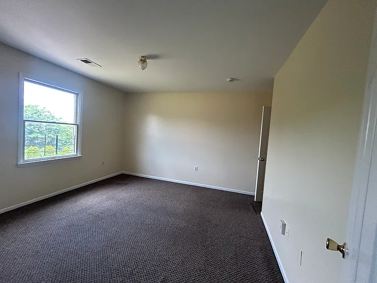 30 Elm Ct #3 — Photo 6