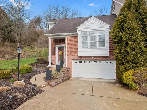 218 Prairie Ct, Freeport, PA 16229