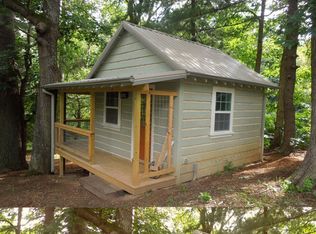 227 Edenburg St, Hendersonville, NC 28791